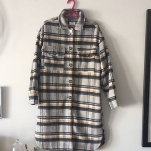 Long Shacket with Pockets